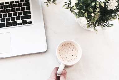 沙巴体育-BricksCenter：凯尔西-普拉姆上演精彩五步上篮