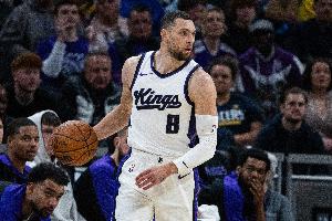 沙巴体育-球迷讨厌拉文？队记：他的表现没问题 要怪就怪球队做了这笔交易