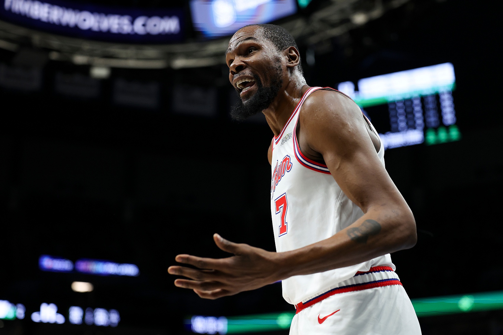 沙巴体育-如何应对严密防守？KD：加强对抗&amp;放慢节奏 我拿到球就任我摆布了